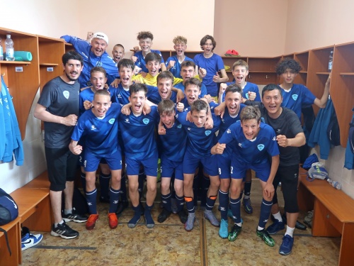 Футболисты «Сахалина» одержали две победы в Уссурийске