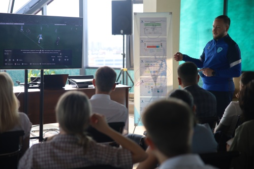 Специалисты спортшколы “Сахалин” поделились опытом бережливого производства с коллегами из ДФО